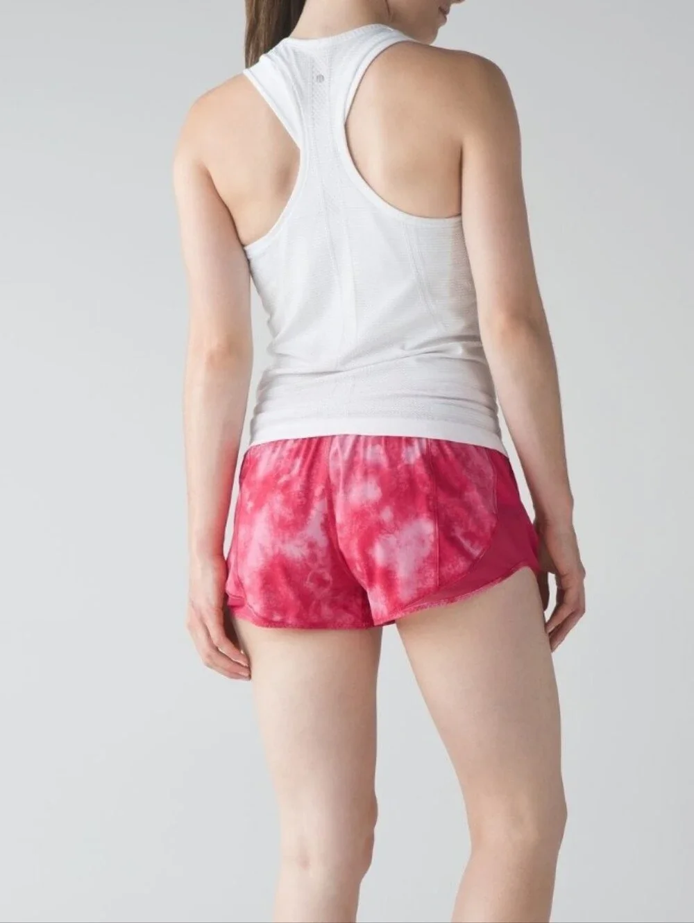 Lululemon Beat The Heat Short Dye Boom Juice Size 4.